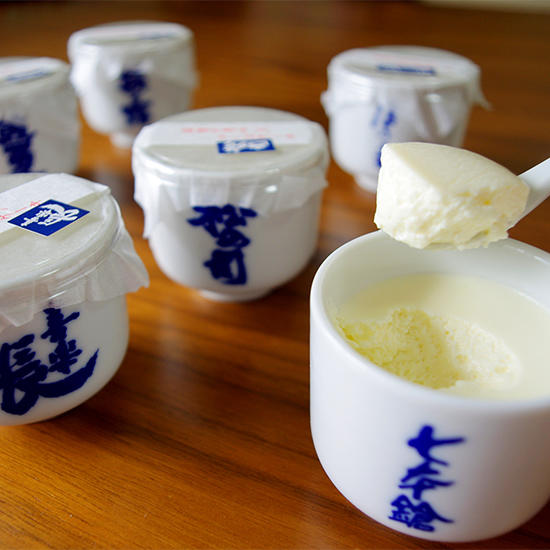 写真：湖のくに生チーズケーキ