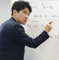 切り絵アーティスト｜岡本 健太郎 氏（和から株式会社）